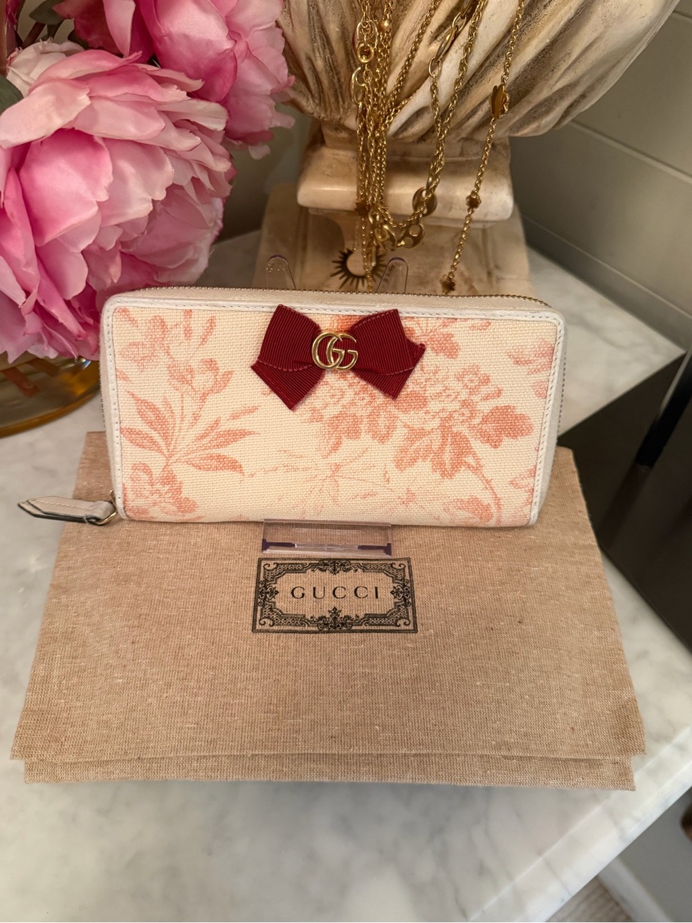 Gucci Cream Canvas Long Ziparound Wallet w Red Bow + Coral Floral Print + Dusty - Picture 12 of 16